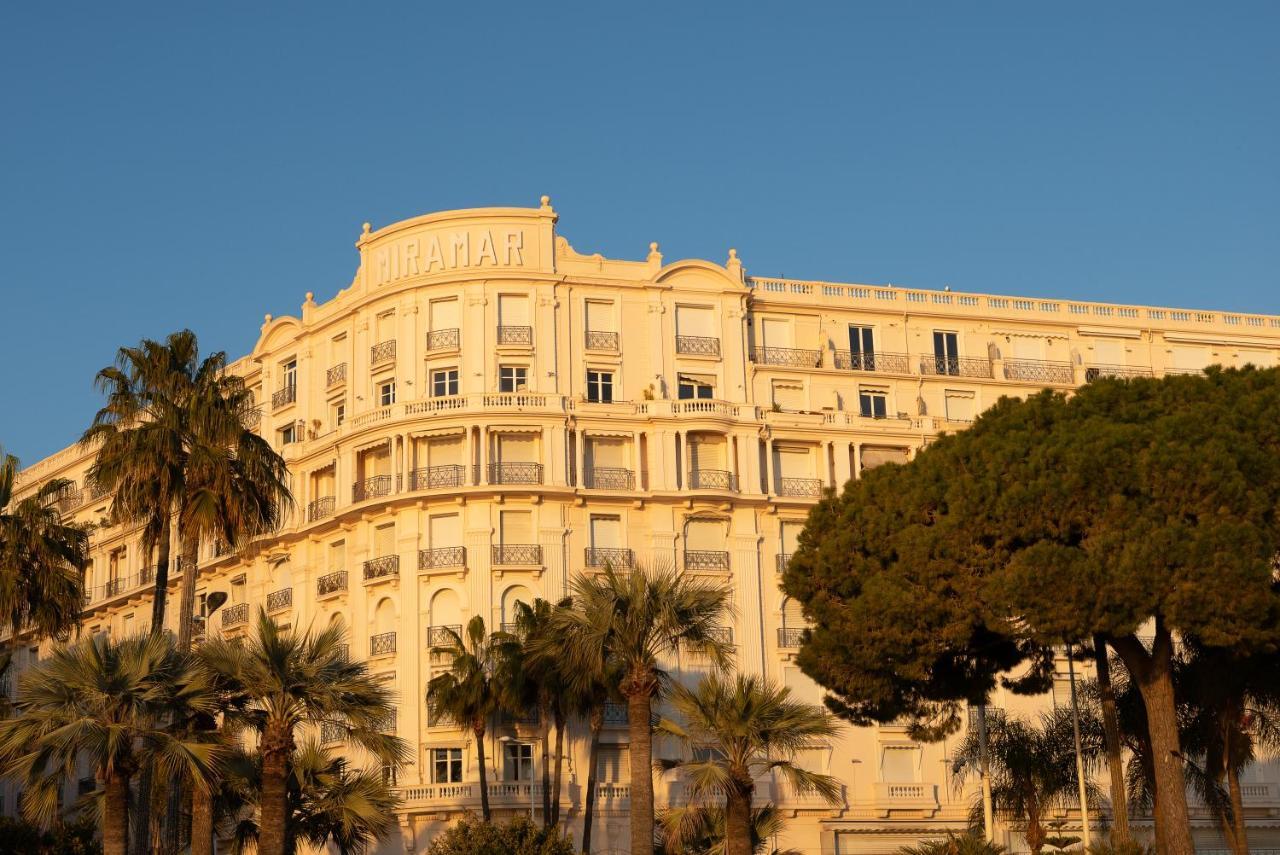 Apartment Croisette Vue Laterale Cannes